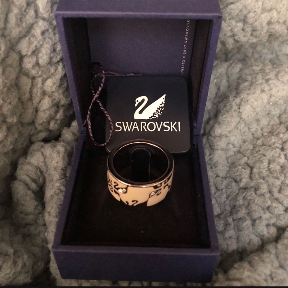 Swarovski silver women’s ring, size 7